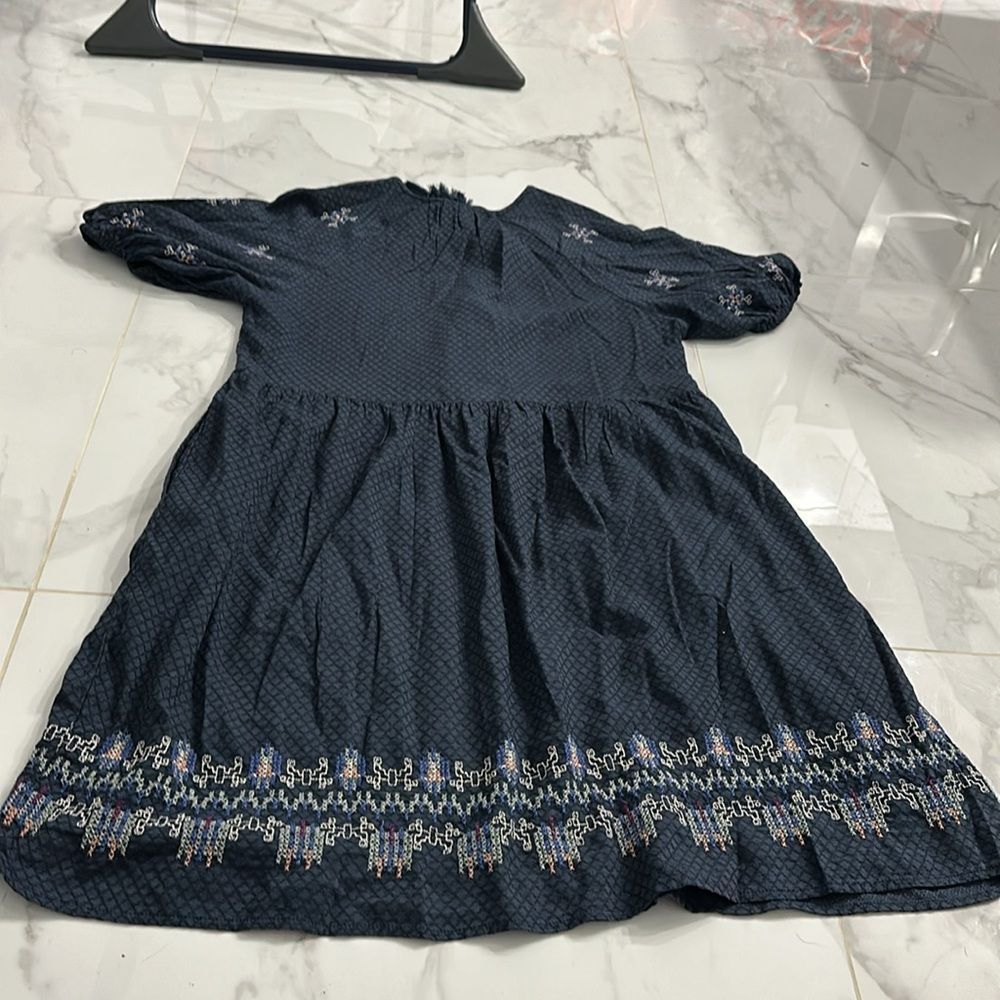 Knox Rose size medium dress - Picture 2 of 3